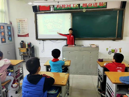 小手拉大手,垃圾分类减量古城实验学校队员在行动
