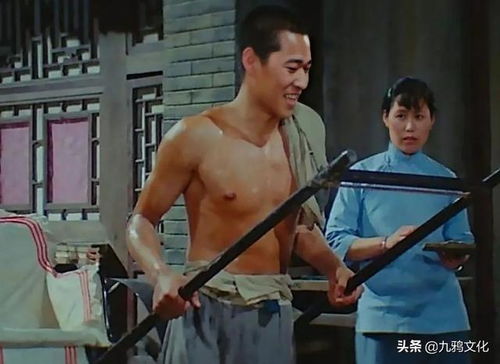骆驼祥子选角张丰毅拉车一月才过关,斯琴高娃拒演虎妞