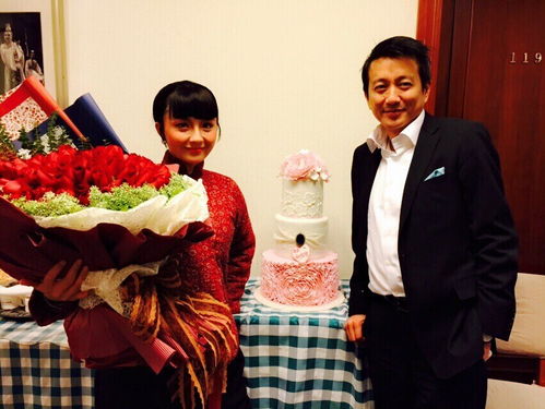 孙茜彩排骆驼祥子无暇庆生