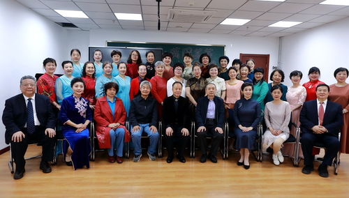 西安交大老年大学艺术团兴庆诗社分团举办诗意六载满园芬芳诗歌朗诵会