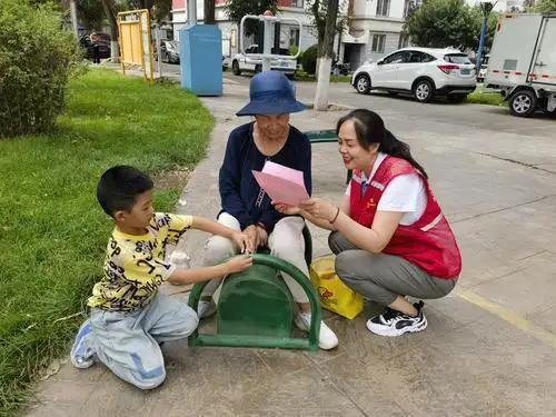 丽水社区开展除陋习树新风中元节文明祭祀宣传